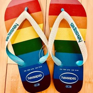 NWT Havaianas Pride Flag Flip Flops!
